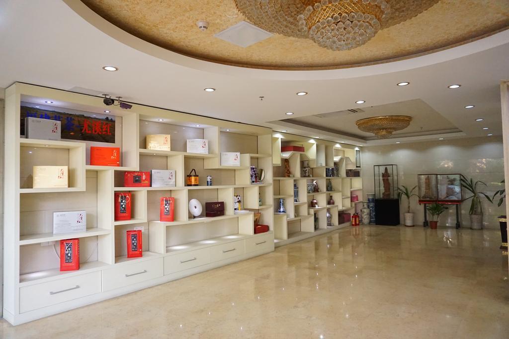 Guangdong Oversea Chinese Hotel Kanton Exterior foto
