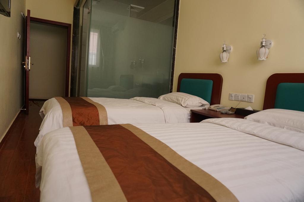 Guangdong Oversea Chinese Hotel Kanton Zimmer foto