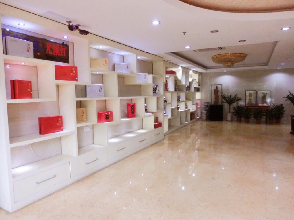 Guangdong Oversea Chinese Hotel Kanton Exterior foto